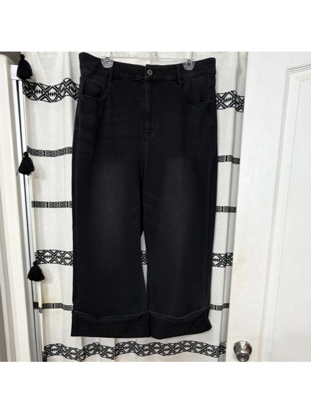 Halara Women's Black Denim Wide cuffed Leg Pants in size Petite XL